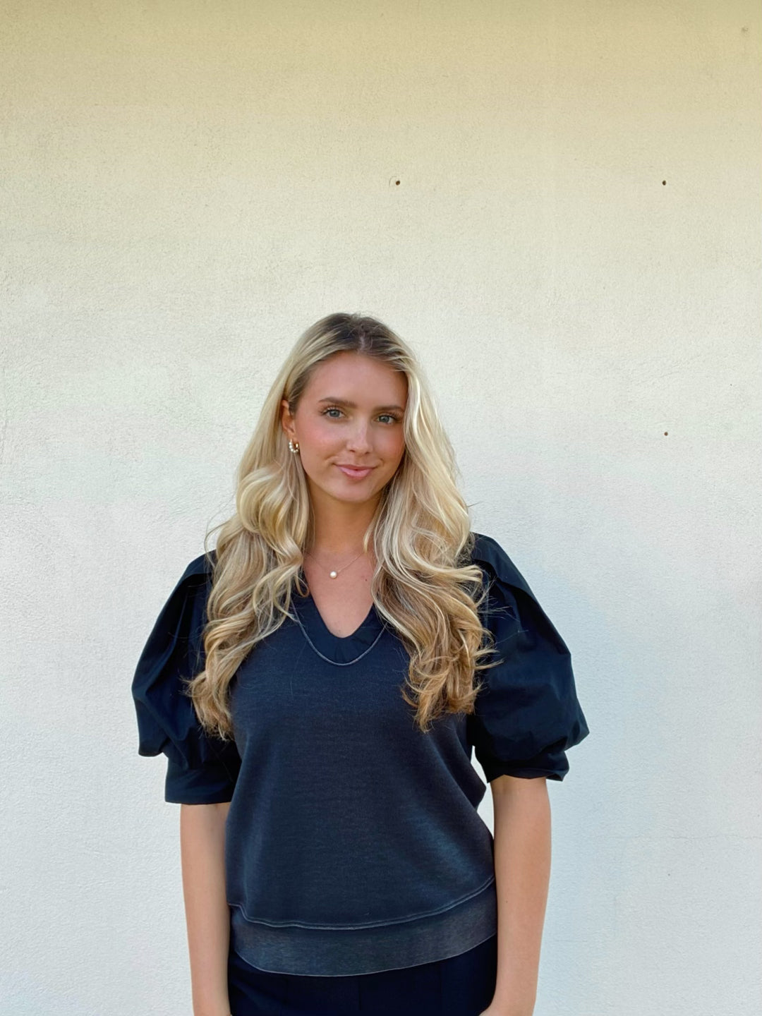 Marie Oliver - Viva Popover: Black