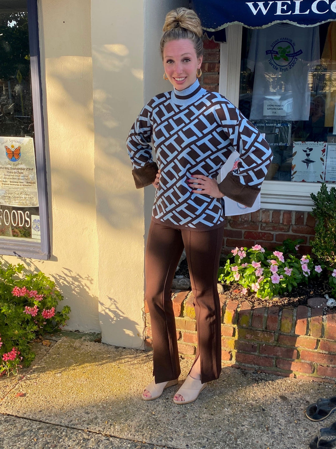 Tyler Boe - "T" Pattern Cape w/Fur Cuff: Coffee/Lt Blue - Shorely Chic Boutique