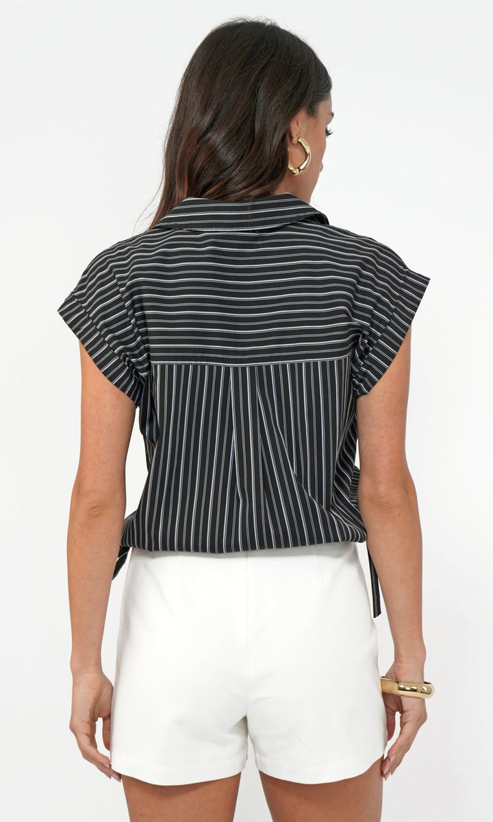 Greylin: Mallory Cropped Button Down w/ Side Drawstring: Blk/Wht - Shorely Chic Boutique