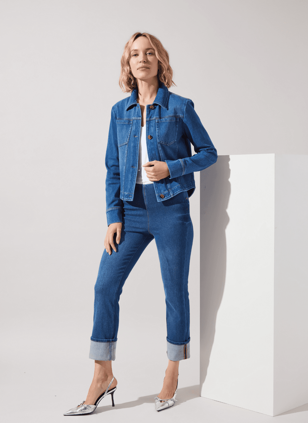 Lysse - Boyfriend Jean (26" Inseam cuffed 30" uncuffed): MidWash - Shorely Chic Boutique