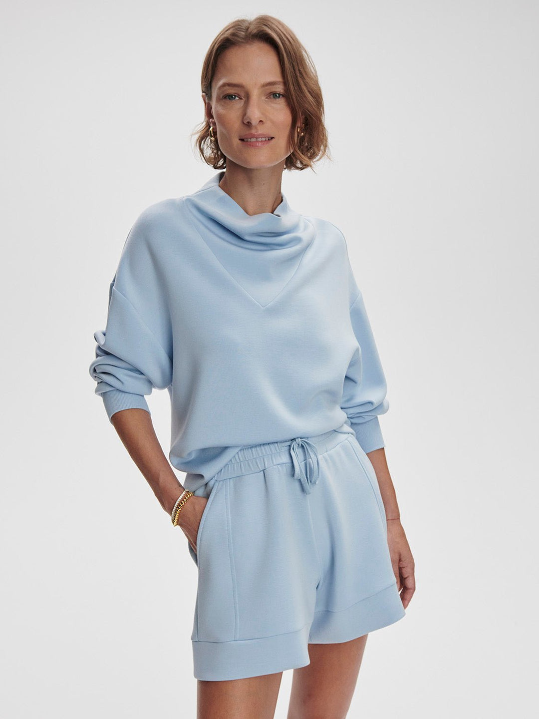 Varley - Atrium High - Rise Short 4.5": Cashmere Blue - Shorely Chic Boutique