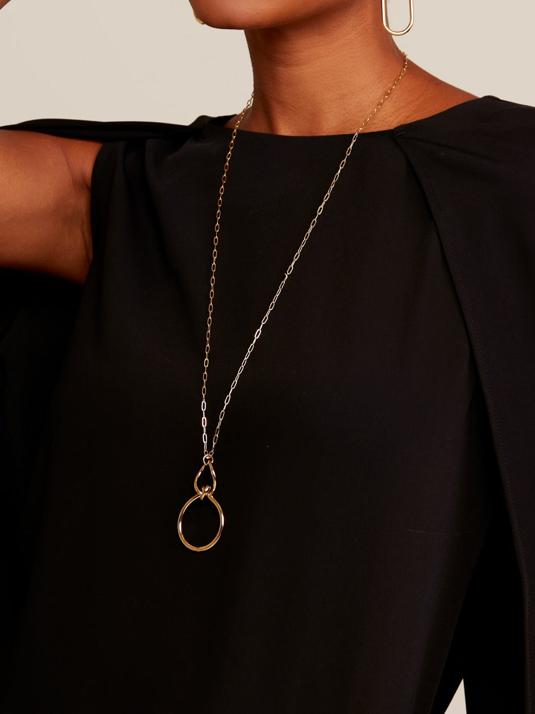 Zenzii - Infinity Knotted Links Necklace: Gold - Shorely Chic Boutique
