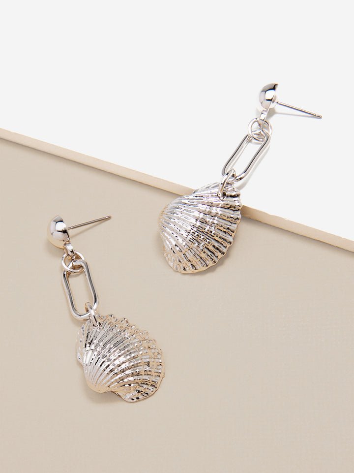 Zenzii - Shiny Metal Seashell Earrings: Rhodium - Shorely Chic Boutique